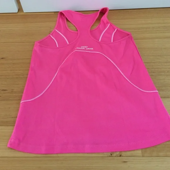 Lorna Jane hot pink tank top 💓 - Picture 2 of 2
